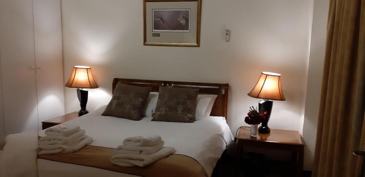 Hoopoe Haven Guest House Chartwell 外观 照片